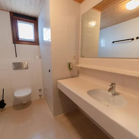 Panorama Gerlitzen 아파트 트레펜